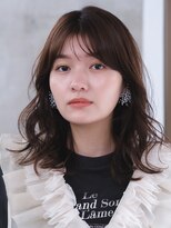 ガーデンヨコハマエスト(GARDEN YOKOHAMA est)&nbsp;ミディアム　セミディ　シアーカラー　ストレート　美髪