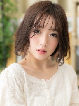 カバーヘア ブリス 上尾西口店(COVER HAIR bliss) ミルクティーアッシュぱっつん前髪丸みボブc5上尾20代30代40代