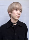 メンズブロンドホワイトブロンドメンズブリーチブロンドマッシュ