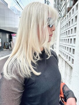 ベロニカ ヘアー(Beronica HAIR) ホワイトブロンドヘア★  ブリーチカラー 10代20代30代人気◎