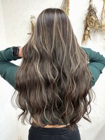 リングバイモアムー(Ring by Moremuu)&nbsp;イッシー　ハイライト　デザイン