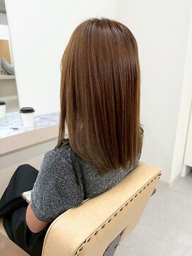 エトレ(etore) 艶髪/ストレート/ブラウン/ミディアム