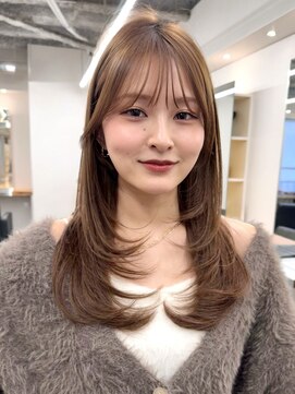 アビー(ABBEY3) レイヤーカットミディアムレイヤー顔まわり銀座ハイレイヤー