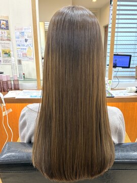 クレス 東武練馬店 【髪質改善カラー】オリーブベージュ×ロング