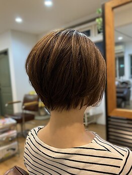 【別府大学10分/月曜営業◎】シルエットでキマる！骨格×髪質を見極めたカットで似合せショートヘアへ♪