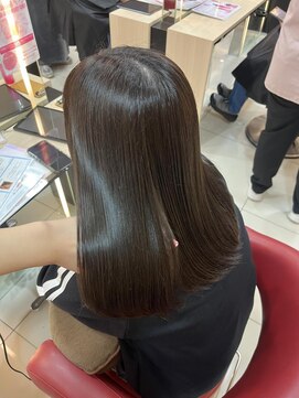 フェイス 伊勢原(FACE。) 【伊勢原】似合わせレイヤーカット×うる艶ブラウンベージュ