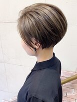 モリオ フロム ロンドン 成増店 【morio成増】大人かわいい刈り上げ2ブロックショート