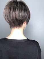 ラウンジ モリオ イケブクロ(Lounge MORIO Ikebukuro)&nbsp;【morio池袋】20代30代40代 髪質改善 大人可愛い襟足のショート