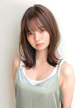 ルエ(rue) 小顔ミディアム韓国風外ハネくびれミディ  20代30代40代 s01