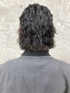 アイティーバイアルバム 下北沢店(IT by ALBUM) ボブスパイラル_アースカラーくびれヘアツートン_ba3625112