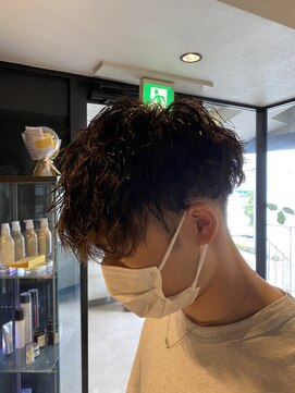 アイズ 海老名(AIZU) ツイストスパイラルパーマツイストパーマ波巻きパーマ