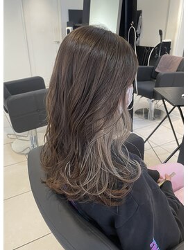 アクアオモテサンドウ(ACQUA omotesando) *インナーカラーホワイトグレージュ×グレージュアッシュカラー