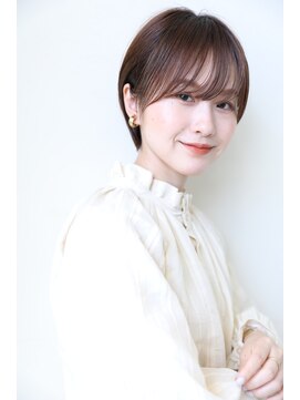 ハピネス クローバー 学園前店(Happiness CLOVER) 丸みショート/前髪/顔周りカット/透明感/20代30代40代50代