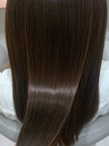 トローノ 栄(TRONO) 髪質改善縮毛矯正　酸性ストレート　オリーブカラー　艶髪