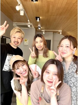 エスト 小倉(est)の写真/ハイキャリア、ママさん、センス溢れる若手と豊かな女性陣が揃う人気のSALON＊リラックスしたSALONTIMEを…