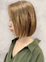 ライナス(Linus) 20代30代大人可愛い小顔ショートボブハニーブロンドベージュ