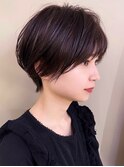 ワンカラー艶感くびれショートレイヤーこっくりバイオレット