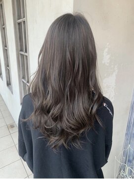 エイミーバイアフロート(amie by afloat) アッシュグレーカラー