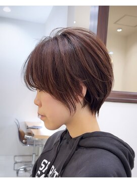 ミユーズ 表参道(Miyu's) 白髪ぼかし/脱白髪染め】で大人女性をより美しく