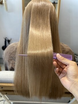 サロウィン 那覇店(SALOWIN) ペールベージュくすみベージュメルティカラーマロンベージュ