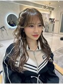 【大阪梅田】顔周りレイヤー×韓国風くびれ巻きヘアセット