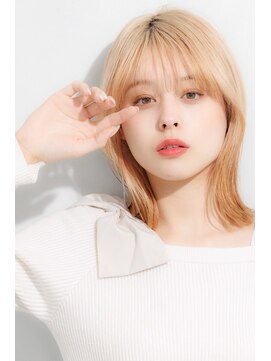 クロエ 渋谷(Cloe) 切りっぱなしツヤボブ