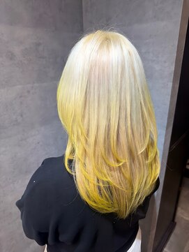 キャラ シャローネ 池袋(Chara Chalone) ウルフレイヤー/バターイエロー/裾カラー/小顔/【たいし】