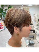 ユニークバイケンジ 町田(unique KENJE) 大人可愛い×ふんわり耳かけショート