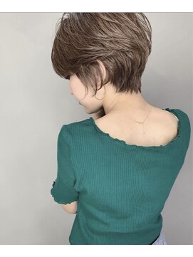 ジーシーエイト ヘアー(GC8 hair) ショート