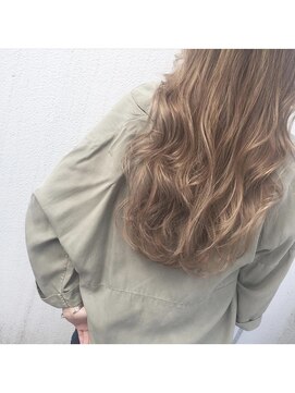 ジーシーエイト ヘアー(GC8 hair) ベージュ