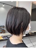 ショートボブ