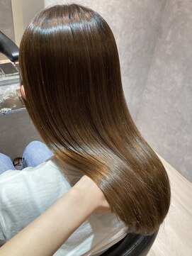 ノア(noa) 圧倒的絹髪ストレート