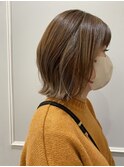 くびれボブ 白髪ぼかしハイライト