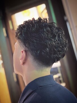 ヒロギンザバーバーショップ 大宮店(HIRO GINZA BARBER SHOP) 宮城リョータ　ゆるパーマ