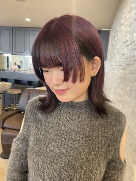 ノラキチジョウジ(NORA KICHIJOJI) ウルフボブ耳かけレイヤーボブフェイスレイヤーハイトーンカラー