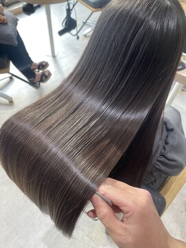 ジーナ 福岡天神(Zina) *福岡天神zina店で最高の艶髪を*髪質改善トリートメント