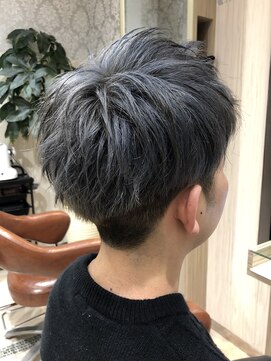 ビス リアン 川口店(Vis lien) 無造作メンズベリーショート☆ツーブロックアッシュ