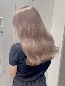 ベレーザ 渋谷(BELEZA) 9772グレーベージュシルキーベージュ艶髪オンブレレイヤーロング