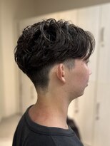 マセナ(Masena)&nbsp;メンズ骨格強制刈り上げ×ラフパーマ