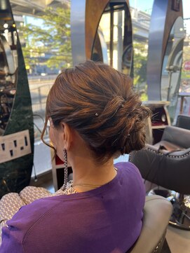 グリッツ (GLITZ) アップヘア