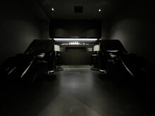 ゼロ(ZERO)の雰囲気（シャンプー室は個室にして癒し空間を作りました/ダブルカラー/）