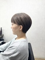 シュガー バイ エクラート 立川南口店(SUGAR by ECLART)&nbsp;コンパクトショート/白髪ぼかし/耳掛け/ショートボブ/立川南口