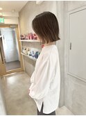 YOKE レイヤーボブ切りっぱなしボブ外ハネボブグレーベージュ