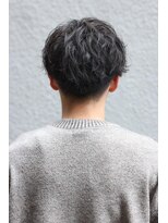 リップス 大宮(LIPPS)&nbsp;シャドウパーマスパイラルパーマ韓国ヘア刈り上げマッシュ