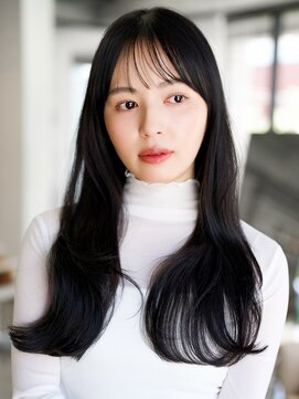 レノラ 本町(LENORA) ☆フェミニンロング大人かわいいぱっつん前髪レイヤーカット小顔