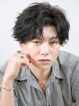 エイド 渋谷(aid) フェザーショートコンマバング毛流れニュアンスパーマ