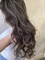 フル(FuLL) コントラストの効いたハイライト!