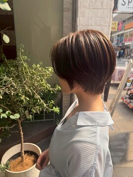 アース 熊本下通店(HAIR & MAKE EARTH) 丸みショート