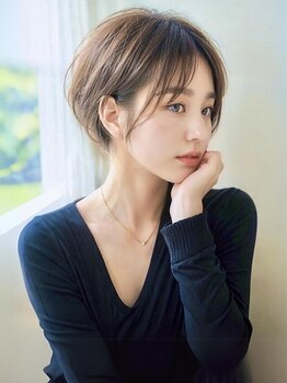 グリッター 仙台中央店(GRITTERs)の写真/【広瀬通駅徒歩1分】カット＋カラー＋Tr￥9350＊大人可愛い似合わせショート/ボブが高評価の仙台美容院◎