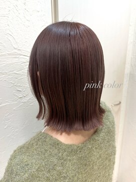 グラマラス GLAMOROUS ピンクベージュ×くびれボブ